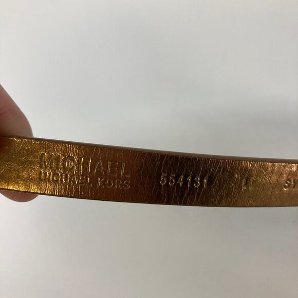 MICHAEL KORS, SMALL CREAM, BROWN FANNY PACK - Picture 6 of 7